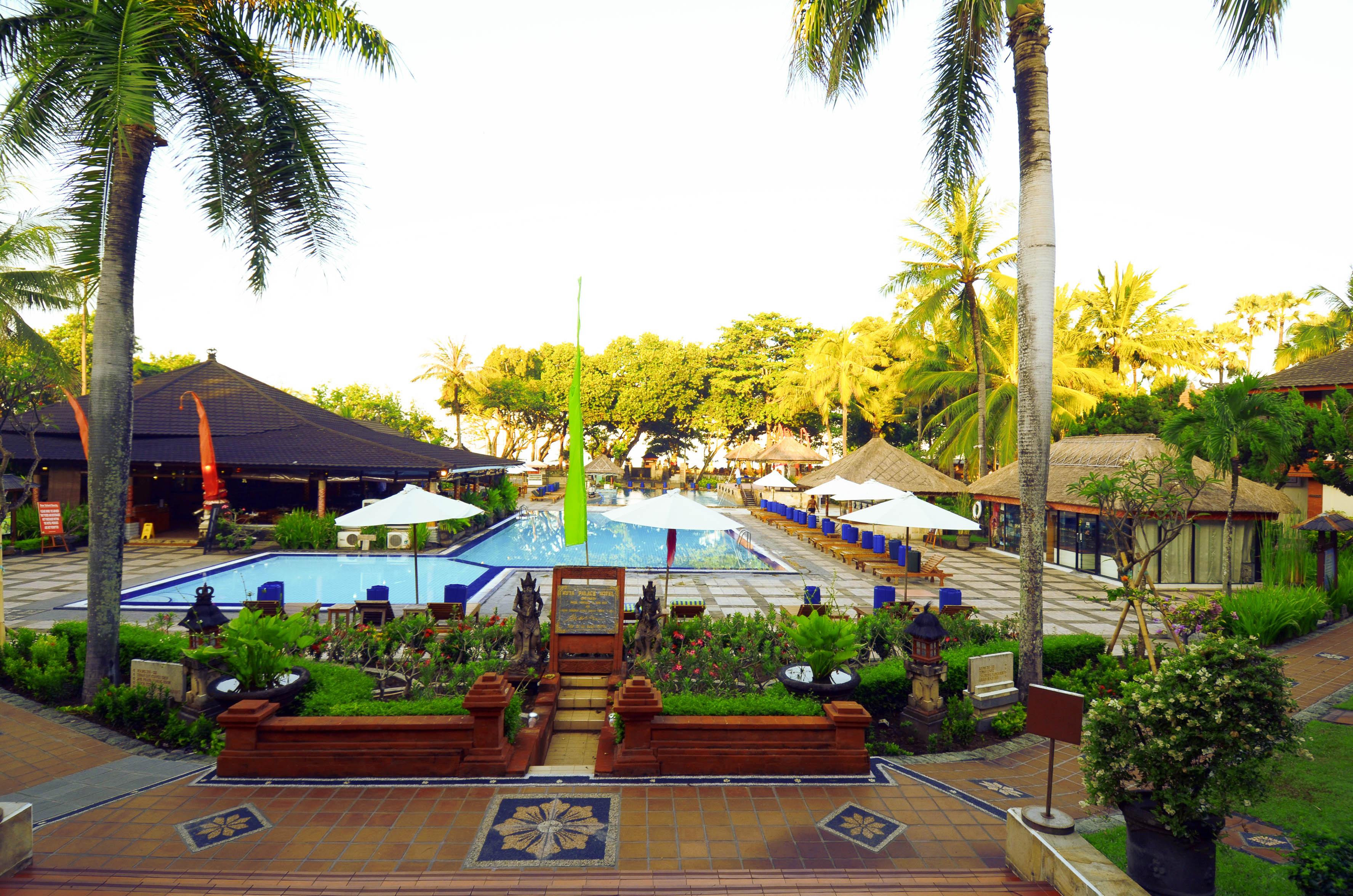 Club Bali Family Suites @ Legian Beach Exterior photo